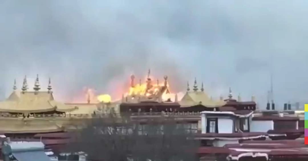 ไฟไหม้วัดพุทธ มรดกโลกอายุกว่า 1,000 ปี ในทิเบต