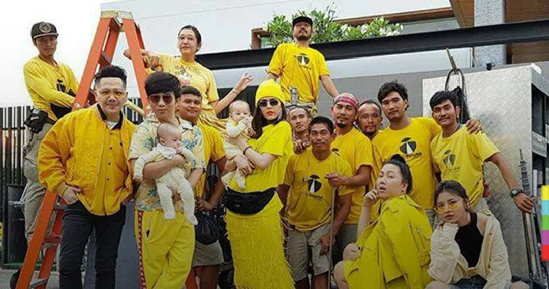 “แม่ชม” ควงลูกแฝด “สายฟ้า – พายุ” รับงานชิ้นแรก