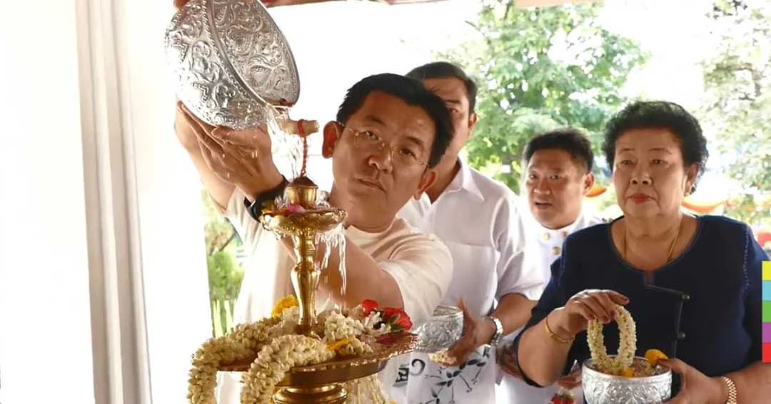 สืบสานประเพณี แห่พระเขี้ยวแก้ว พระพุทธบาทสระบุรี