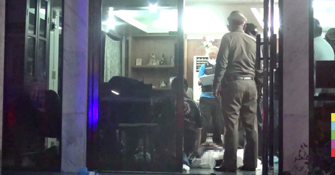 ล่า ดาบตำรวจ บุกยิง ‘ลูกชายอดีตนักการเมือง-นายท่าอู่รถ’ ดับ 2 ราย