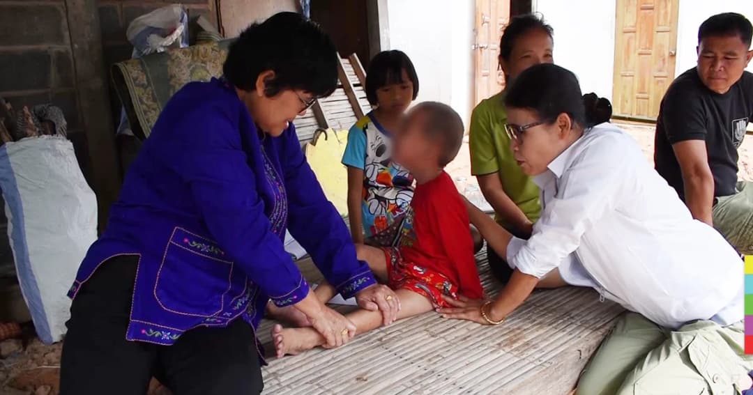 วอนช่วยเหลือ ! ด.ช. 5 ขวบ ล้มขาหักร่วม 2 เดือน ส่อพิการ