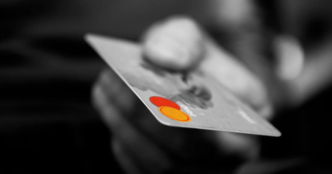 เครดิตบูโรเตือน “หนี้เสียบัตรเครดิต” พุ่ง 5 หมื่นล้านบาท