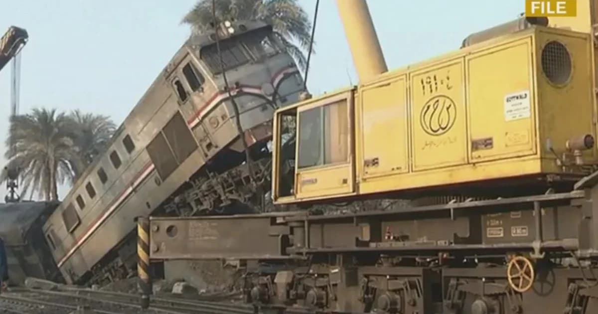 รถไฟอียิปต์ชนกันยับ ดับ 15 ศพ เจ็บกว่า 40 ราย