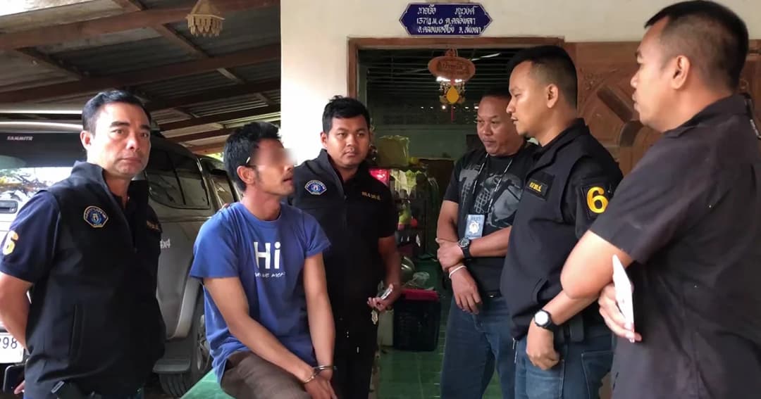 รวบแก๊งค้ายา ‘กิ้มซั้วภูเขาทอง’ แฉหัวหน้ายัด 1 ล้าน ปิดคดี