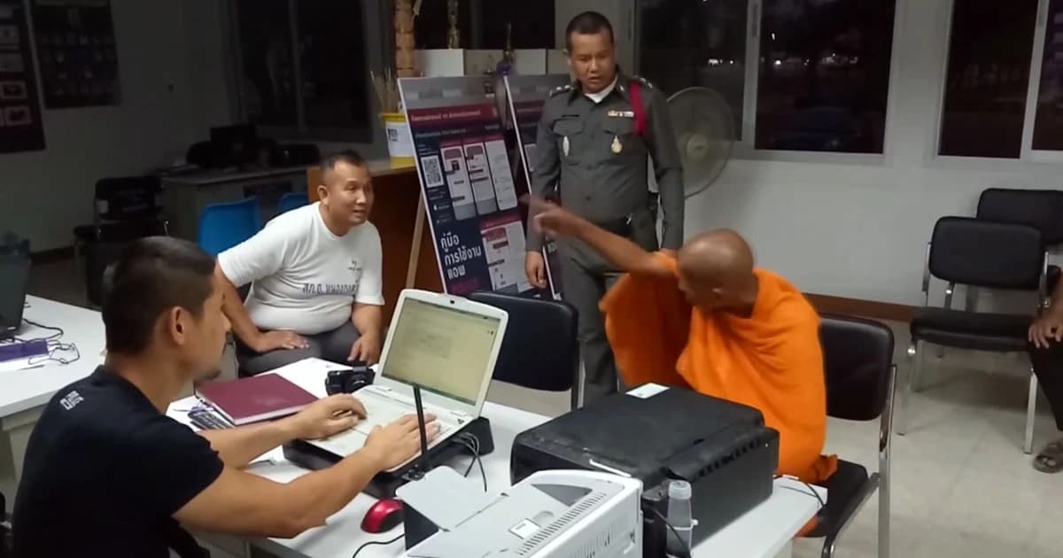 จับสึก ! พระธุดงค์ใบ้หวย-เมาสุรา ทำศาสนาเสื่อม