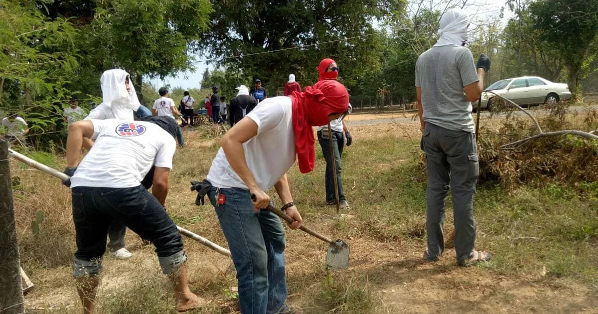 ปัญหาเด็กช่างตีกันแก้ได้ “อุเทนถวาย – ปทุมวัน” ร่วมจิตอาสาลดบาดหมาง