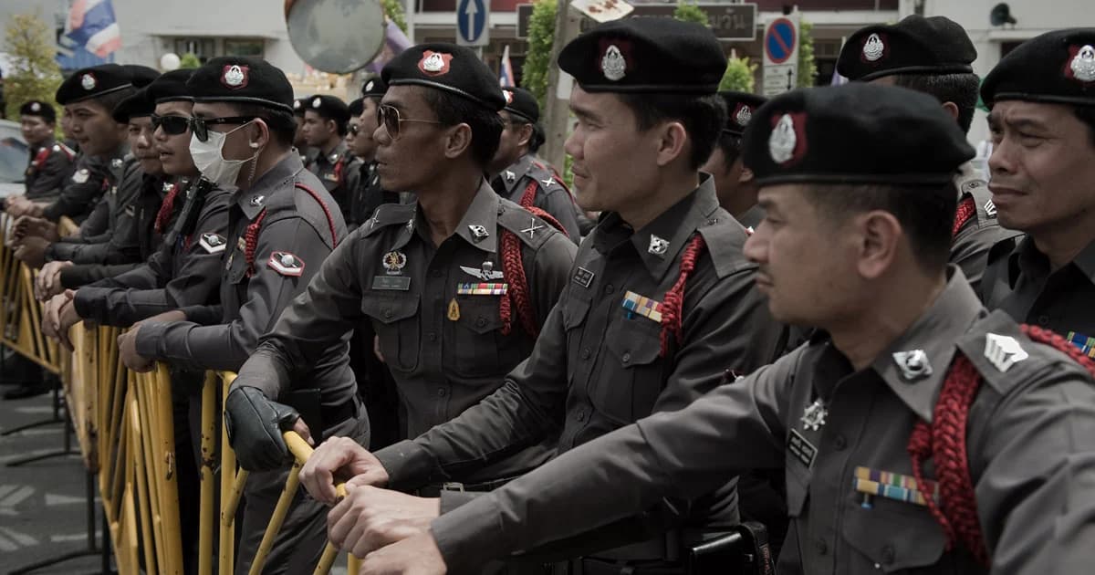 ออกคำสั่ง ห้าม “ตำรวจ” สวมแว่นดำขณะปฏิบัติหน้าที่