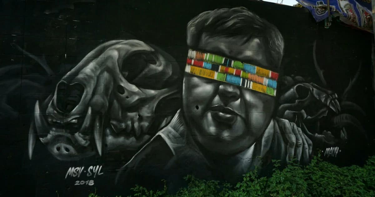 สุดเจ็บ ! กราฟิตี้ “เปรมชัย” มาใหม่ กับภาพคล้าย “แพรแถบ” คาดตา