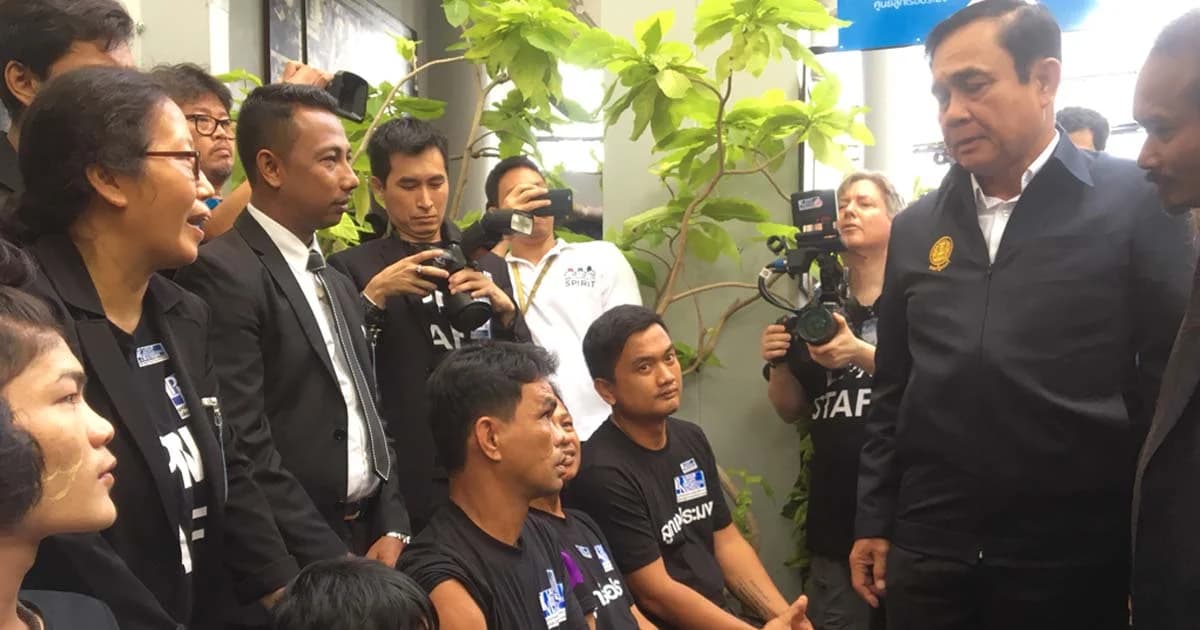 นายกฯ คุยเอ็นจีโอช่วยแก้ค้ามนุษย์ ยันเจ้าหน้าที่รัฐห้ามทำผิด