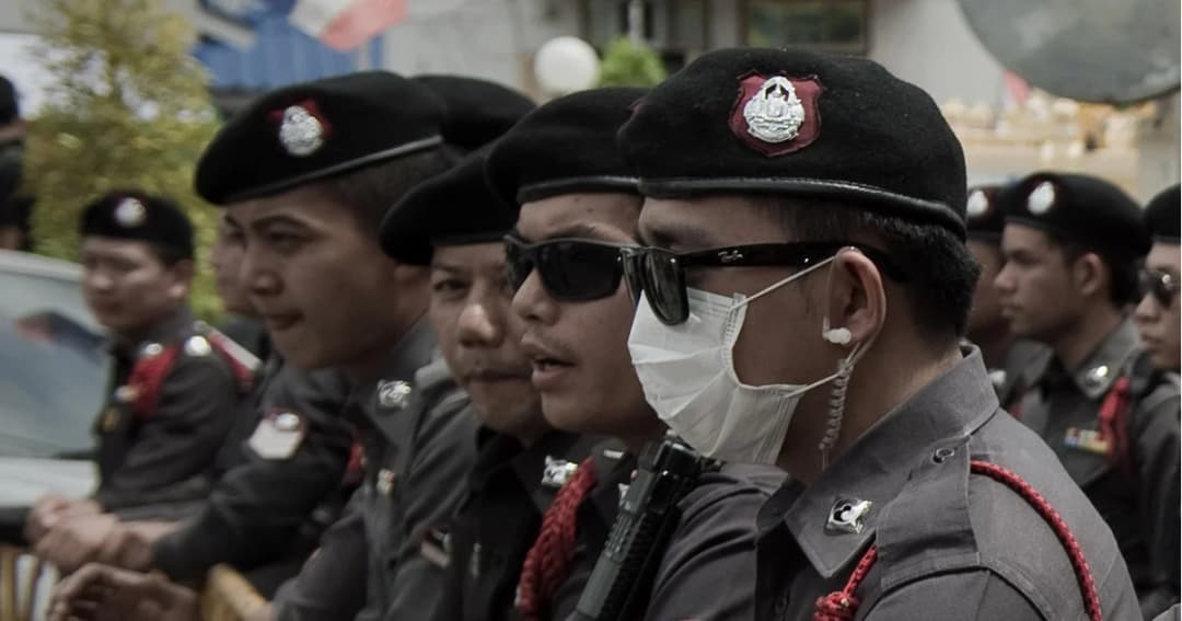 อนุโลมแล้ว ! ให้ตำรวจ “ใส่แว่นดำได้” หากออกกลางแจ้ง