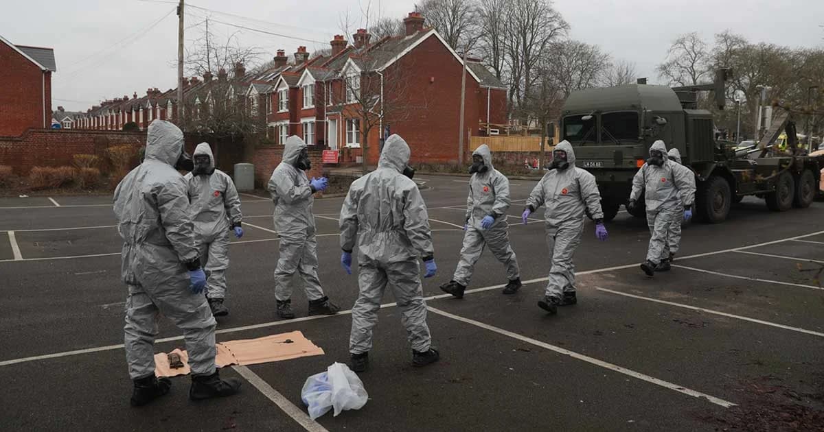 พบสารพิษสังหาร “สายลับรัสเซีย” ในร้านอาหาร เตือนรีบซักเสื้อ