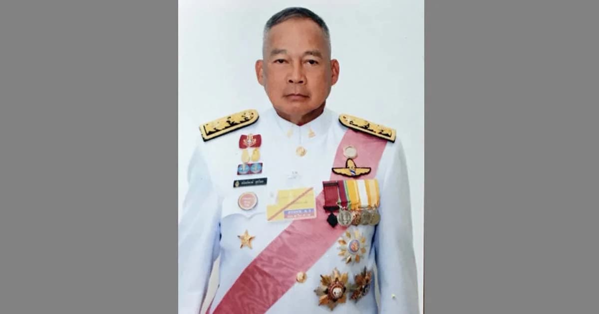 โปรดเกล้าฯ “พล.อ.อ.สถิตย์พงษ์ สุขวิมล” เป็นเลขาฯพระราชวังและผอ.ทรัพย์สินส่วนพระมหากษัตริย์