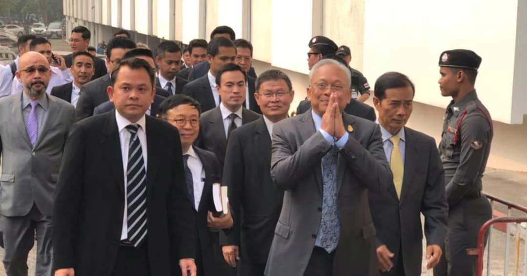 กปปส. ยกทีมขึ้นศาลสู้ข้อหา ‘กบฏ’