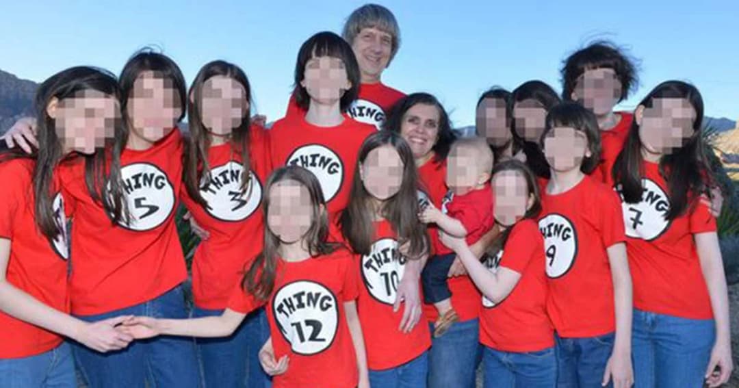 เด็ก 13 คนมีชีวิตดีขึ้น ! หลังได้รับการช่วยเหลือ เหตุถูกพ่อแม่กักขังทรมานเป็นเวลานาน