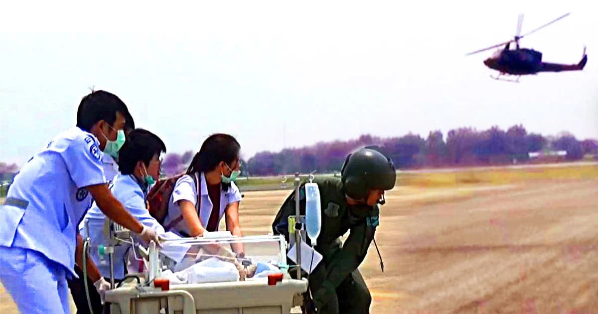 ช่วยชีวิต ‘ทารกคลอดก่อนกำหนด’ ฮ.รับจาก รพ.อุ้มผาง ส่ง รพ.พุทธชินราช