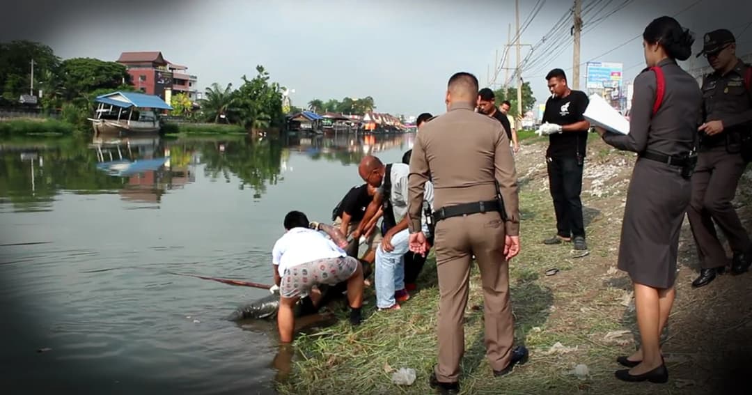 สยอง! หนุ่มทอดแหหาปลา สุดท้ายได้ศพคนลอยน้ำ