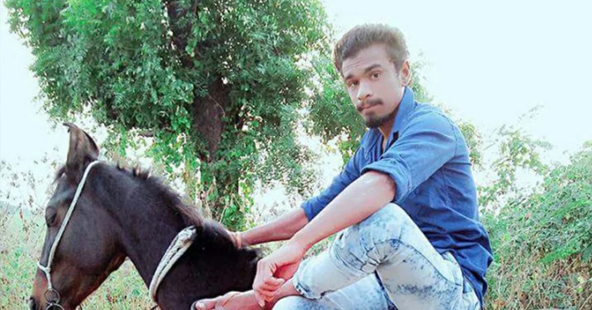 ‘หนุ่มจัณฑาล’ ถูกรุมฆ่า เหตุครอบครองม้า สัตว์ของคนชนชั้นสูง