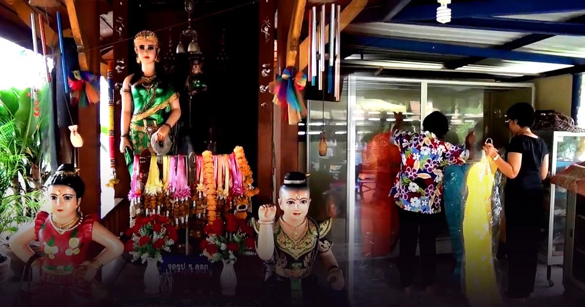 โจรขโมยชุดออเจ้า ที่ชาวบ้านนำมาแก้บน ศาลเจ้าแม่ตะเคียนทอง กว่า 30 ชุด