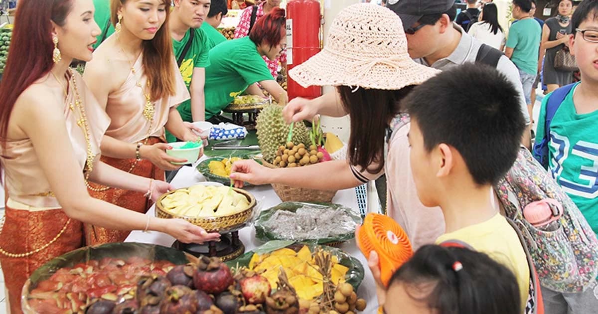 ตลาด อ.ต.ก. เริ่มขายผลไม้ขายออนไลน์ รองรับไทยแลนด์ ยุค 4.0