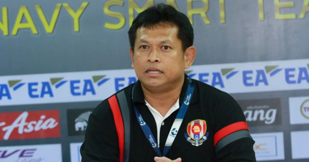 ราชนาวีเด้ง ! “โค้ชมะ” ออกจากกุนซือ หลังพาทีมเสี่ยงตกชั้น
