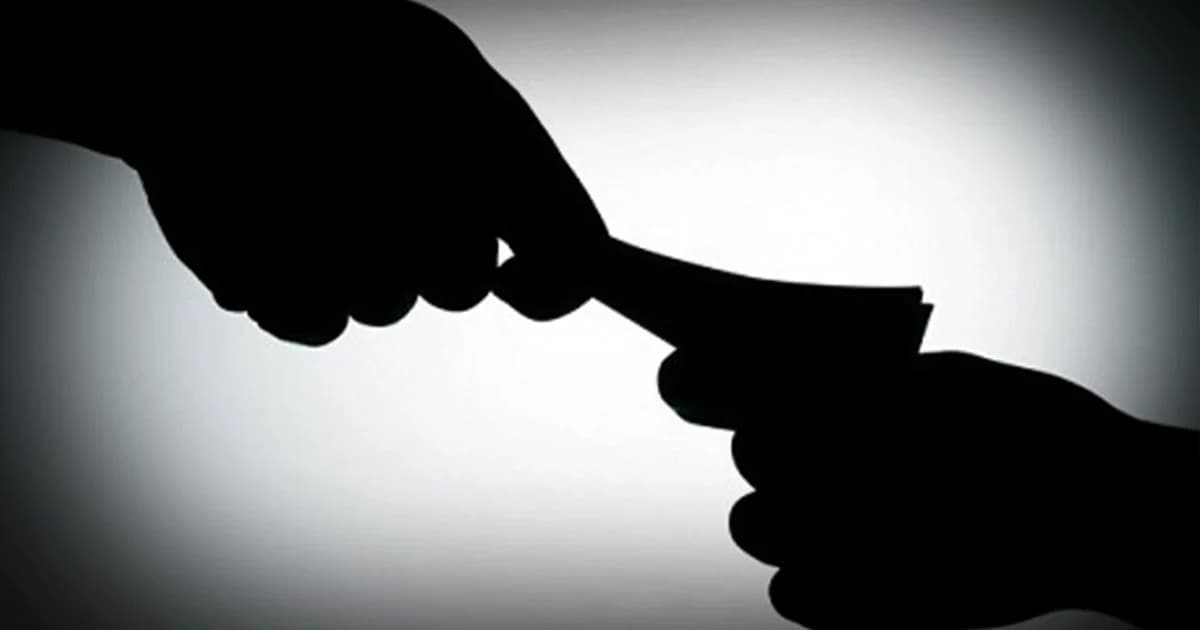 เลื่อนฟันวินัย อดีต ผอ.สามเสน รับแป๊ะเจี๊ยะ ครั้งที่ 3