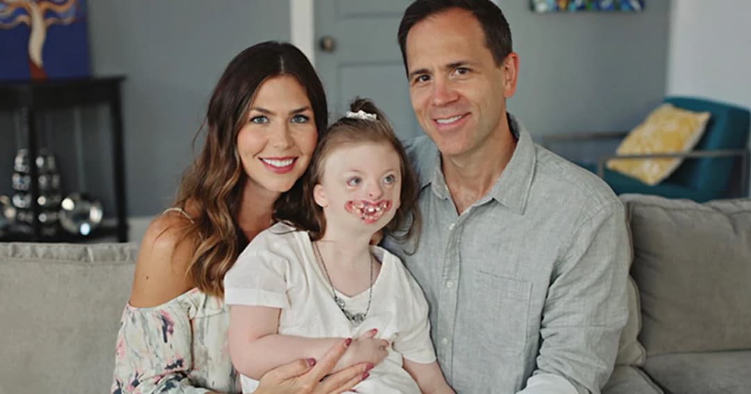 หนูน้อยพิการถูกแอบอ้างรูปสนับสนุนทำแท้ง แม่สู้เรียกร้องสิทธิจนชนะ