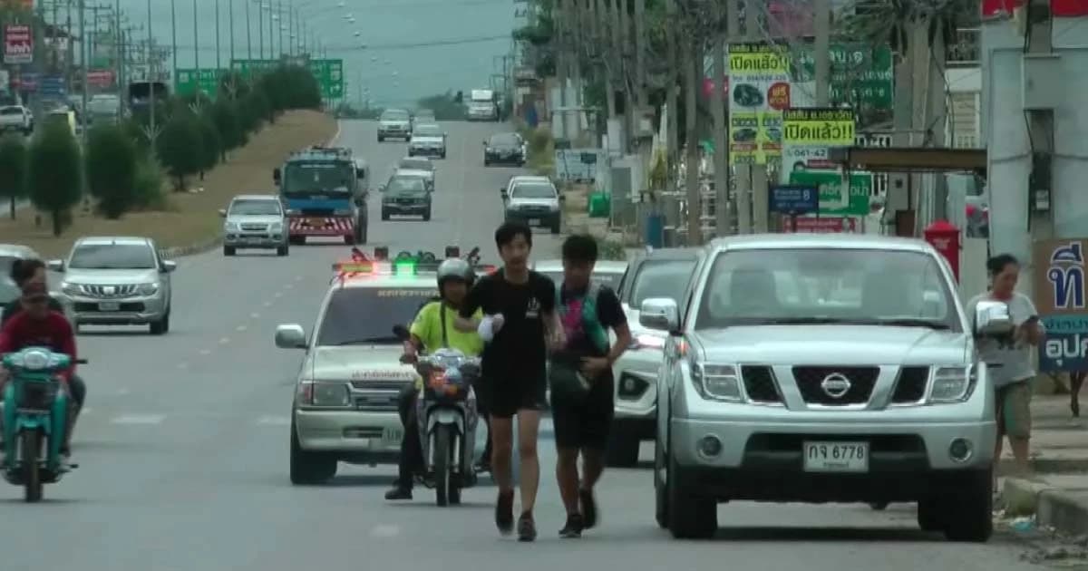 “ครูสอนศิลปะ” วิ่งรับบริจาคซื้อเครื่องแพทย์ รพ.ทองผาภูมิ