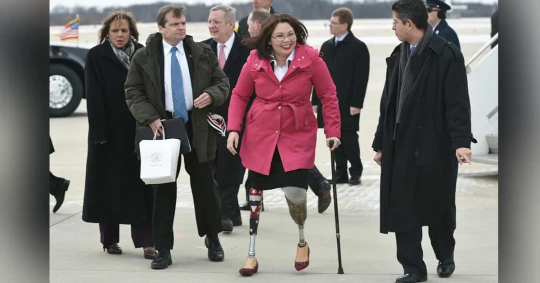 “แทมมี ดักเวิร์ธ” กลายเป็นวุฒิสมาชิกหญิงคนแรก ที่ให้กำเนิดบุตรขณะดำรงตำแหน่ง