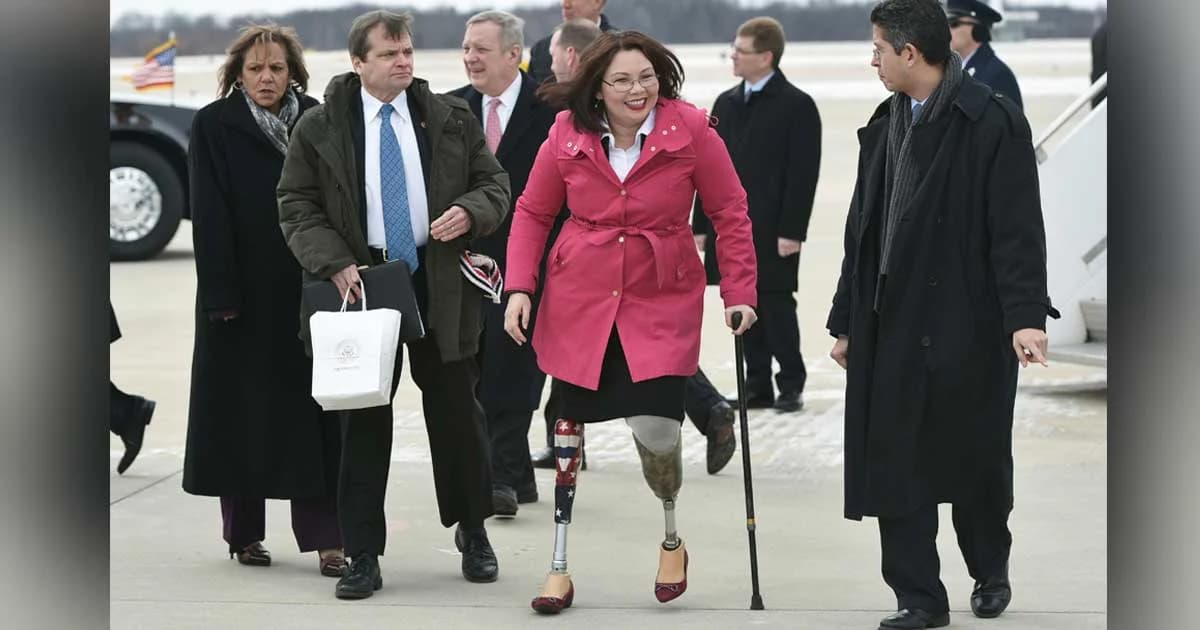 “แทมมี ดักเวิร์ธ” กลายเป็นวุฒิสมาชิกหญิงคนแรก ที่ให้กำเนิดบุตรขณะดำรงตำแหน่ง