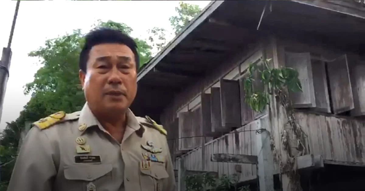 ชาวบ้านร้อง ให้รื้อบ้านไม้โบราณกลางเมือง สุดสะพรึง คล้ายบ้านผีสิง