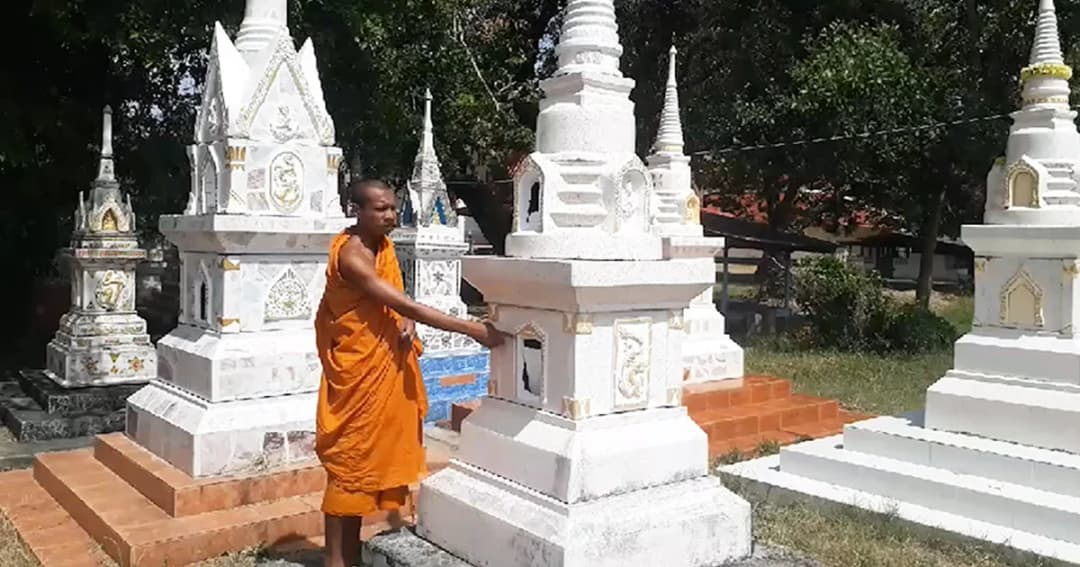 โจรใจบาป ! บุกวัดขโมยโกศทองแดงบรรจุอัฐิ กว่า 10 โกศ