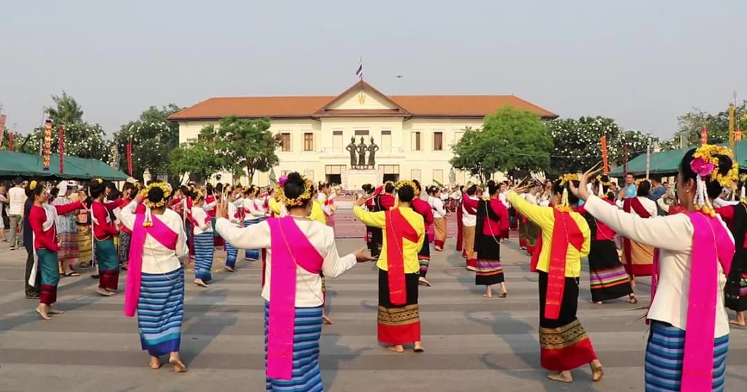 เริ่มแล้ว! งานป๋าเวณีปี๋ใหม่เมือง ทำบุญครบ 722ปีเมืองเชียงใหม่