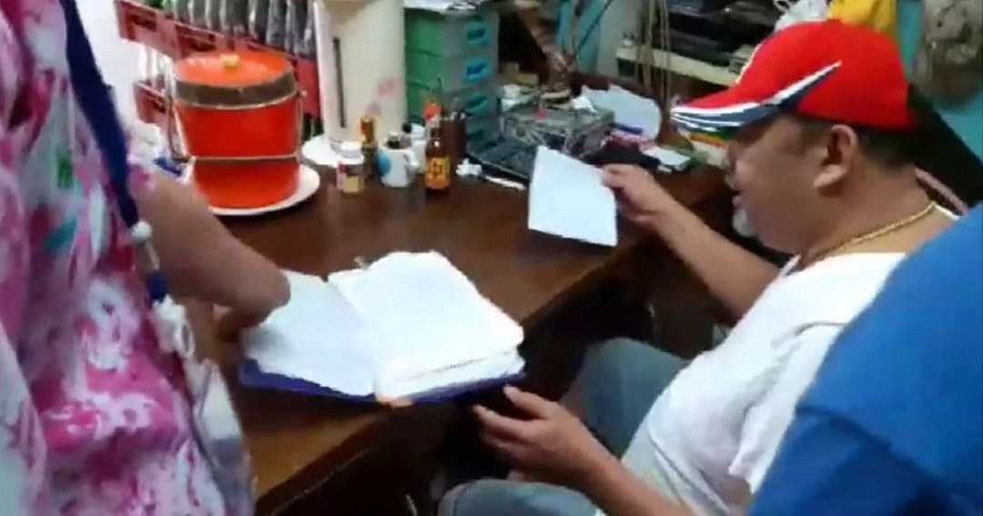 รวบ “เจ้ามือหวยใต้ดิน” พร้อมของกลางโพยหวยกว่า 50 ใบ