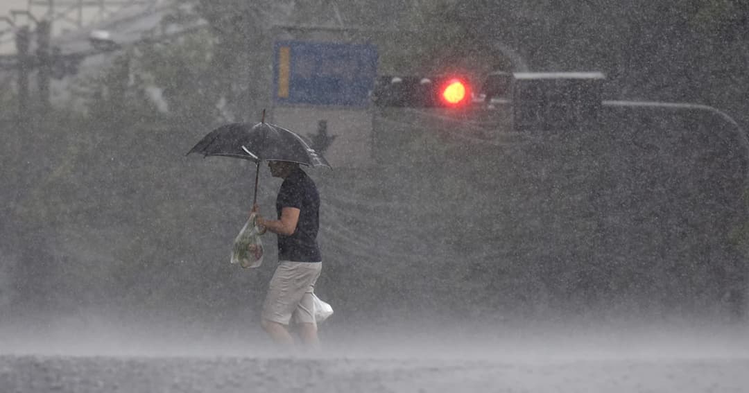 อุตุฯเตือน 21 จังหวัด ระวังอันตรายจากพายุฤดูร้อน