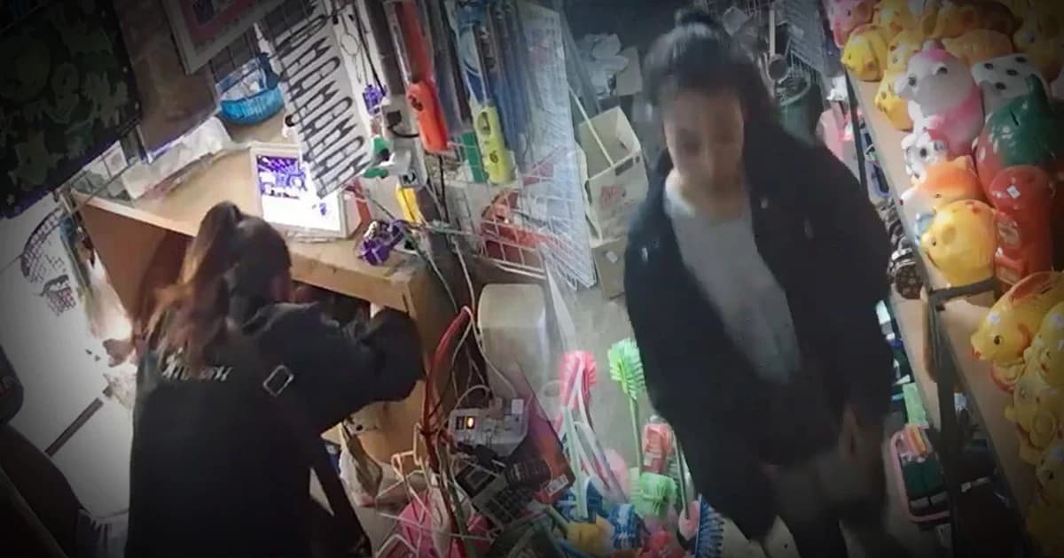 สองผัวเมียแสบ ! ทำทีเลือกของ ย่องฉกเงินในร้านค้าไปกว่าหมื่นบาท