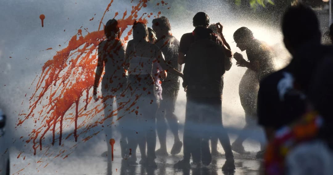 สงกรานต์โหด ! แฟนเก่าแทงแฟนใหม่ดับขณะเล่นน้ำ