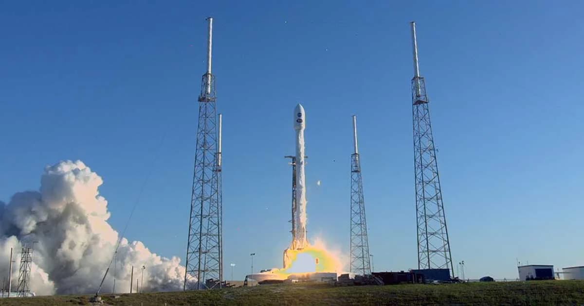 SpaceX ส่งดาวเทียมสำรวจดาวเคราะห์ของนาซ่า เข้าสู่วงโคจรได้สำเร็จ