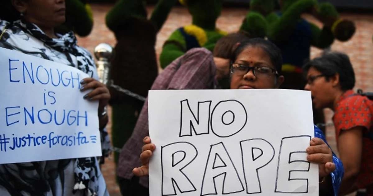 ศาลอินเดีย สั่งปรับ 12 บริษัทสื่อ เผยชื่อ – รูปเหยื่อเด็ก ถูกรุมโทรมในวัดฮินดู