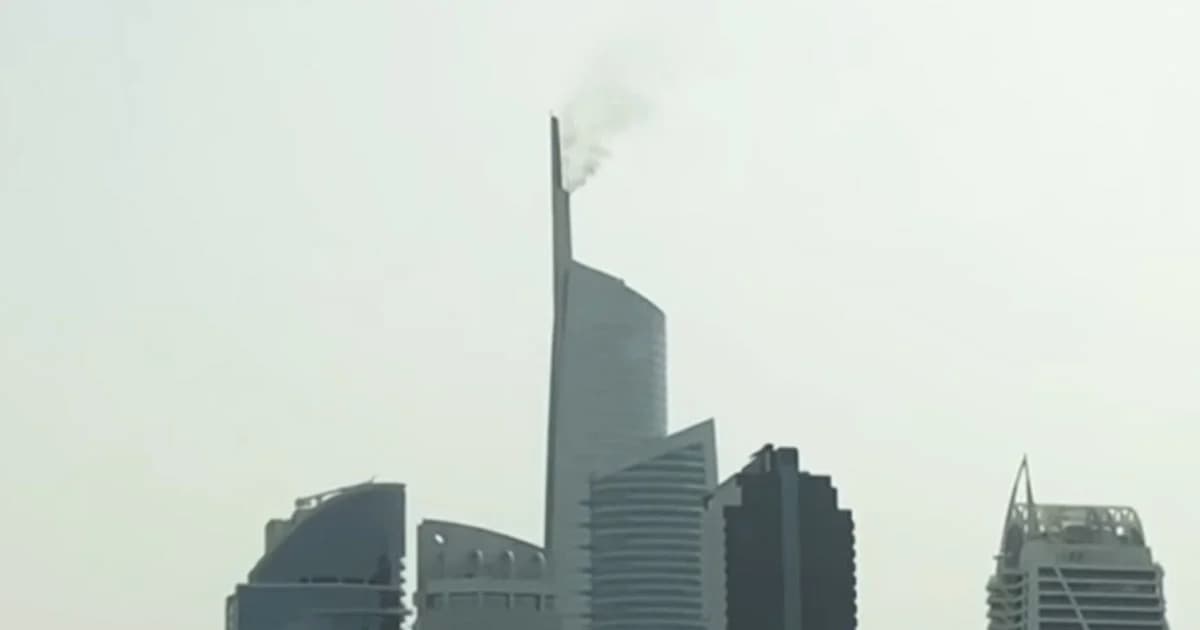 ไฟไหม้ตึกระฟ้าสูงกว่า 60 ชั้น ในดูไบ เบื้องต้นไร้เจ็บ-เสียชีวิต