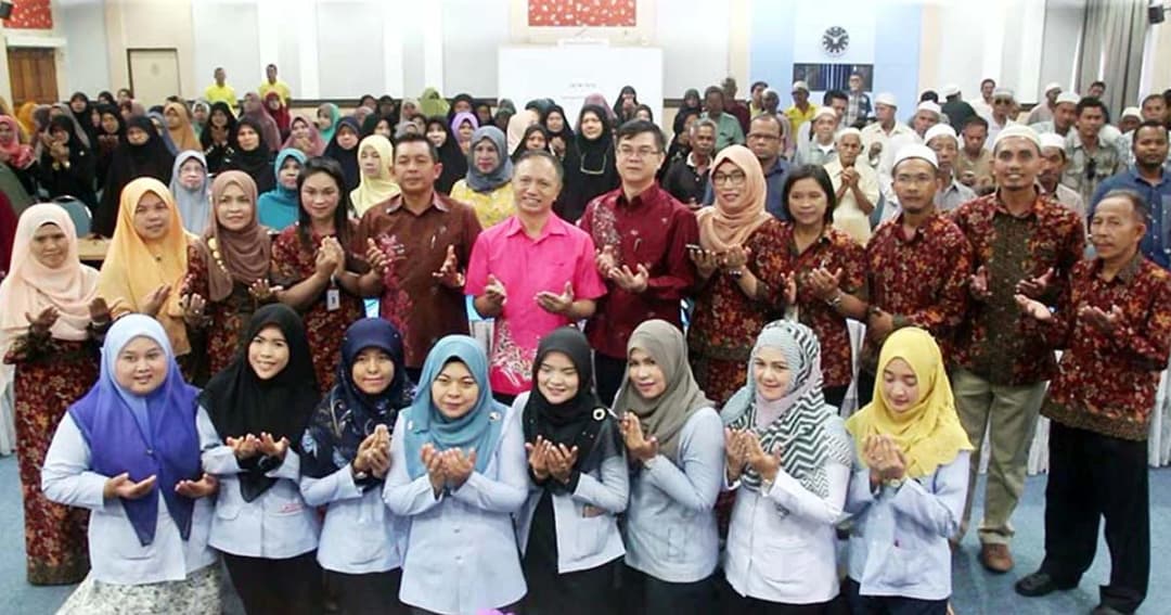 สธ.นราธิวาสให้ความรู้ ปชช.เตรียมตัวไปพิธีฮัจญ์ อย่างแข็งแรง