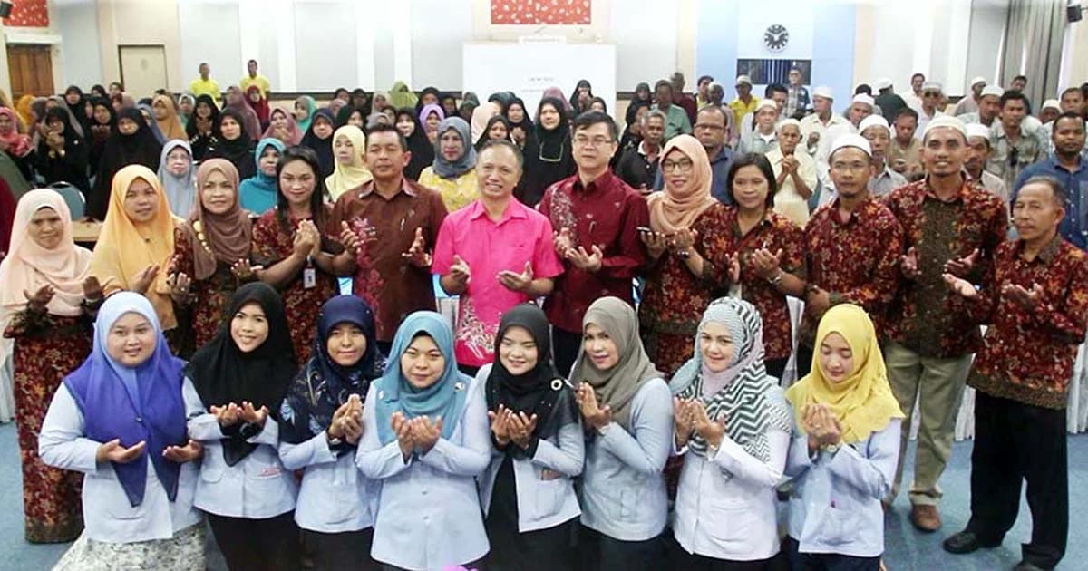 สธ.นราธิวาสให้ความรู้ ปชช.เตรียมตัวไปพิธีฮัจญ์ อย่างแข็งแรง