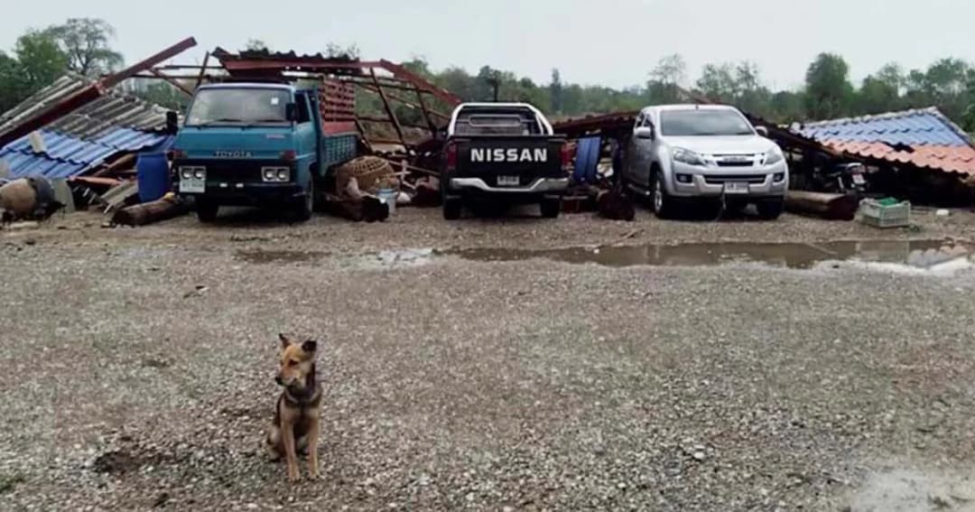 พายุฤดูร้อนถล่ม อ.เถิน บ้านกว่า 500 หลังคาพังเสียหาย