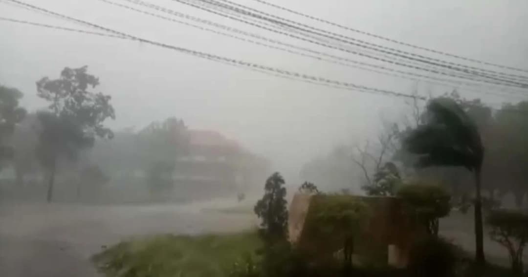 วันนี้ 28 เม.ย. หลายจังหวัดต้องเตรียมมือ “พายุฤดูร้อน” ถล่ม