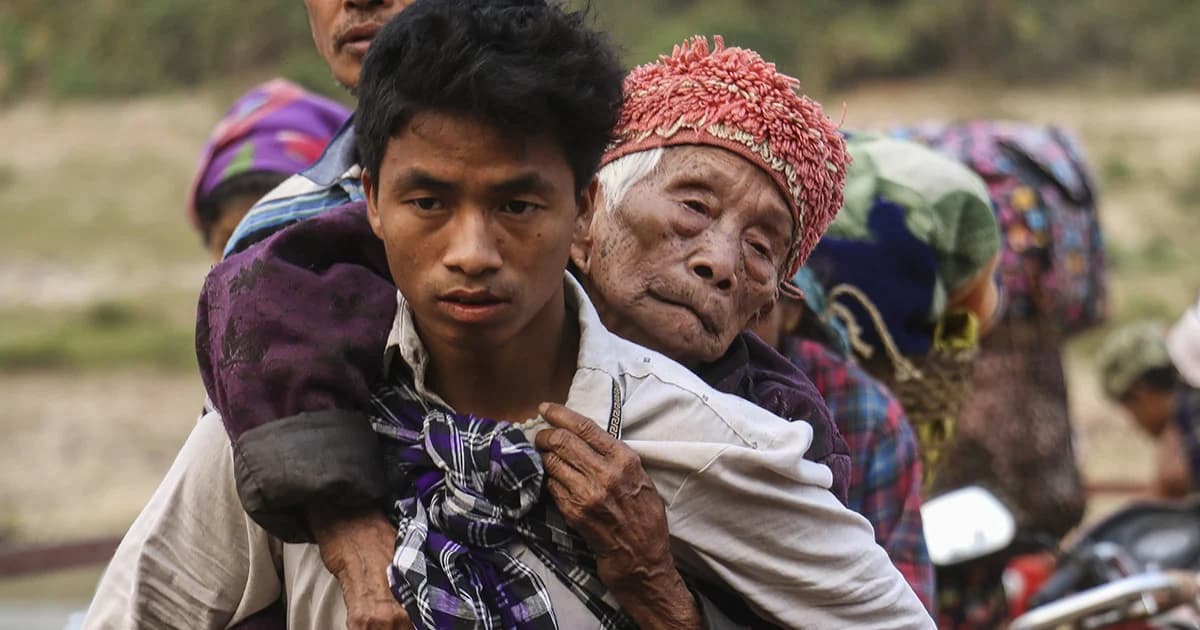 เมียนมาเปิดศึกโจมตีกบฏคะฉิ่น ชาวบ้านอพยพหนีตายกว่า 4,000 คน