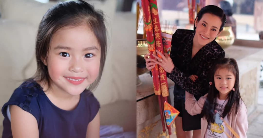 “น้องณิริน” เอาเครื่องสำอางแม่หนิงไปเล่น แต่แต่งออกมาสวยมาก !