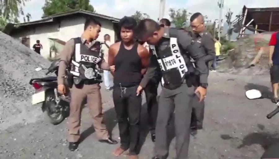 หนุ่มกัมพูชาคว้ามีดฟันสาวดับ หลังตามจีบแต่ฝ่ายหญิงไม่เล่นด้วย