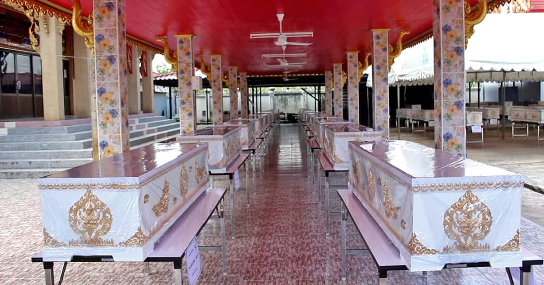 คณะแพทย์ มธ. นำร่าง “อาจารย์ใหญ่” ประกอบพิธีบำเพ็ญกุศล