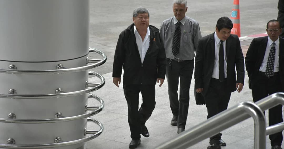 ‘เปรมชัย-ภรรยา’ ขึ้นศาลต่อสู้คดี ‘งาช้าง’