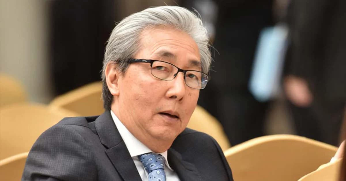 เส้นทางชีวิตของ สมคิด