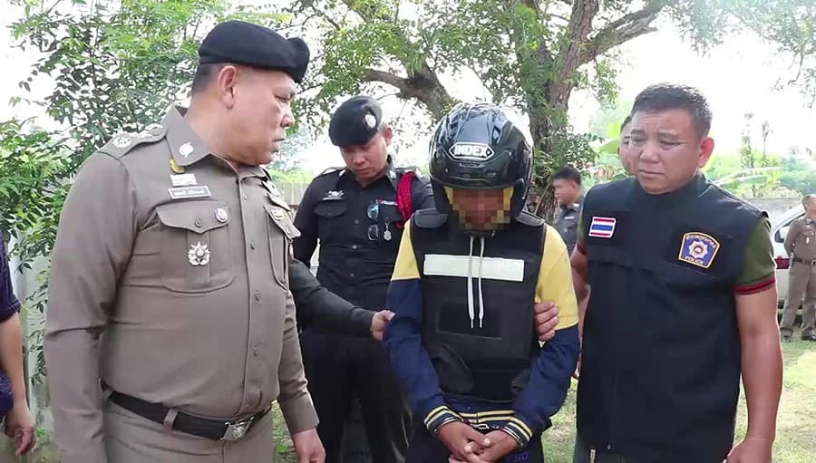 ตร.จับโจ๋หื่นข่มขืนสาวร้านสะดวกซื้อ ทำแผน